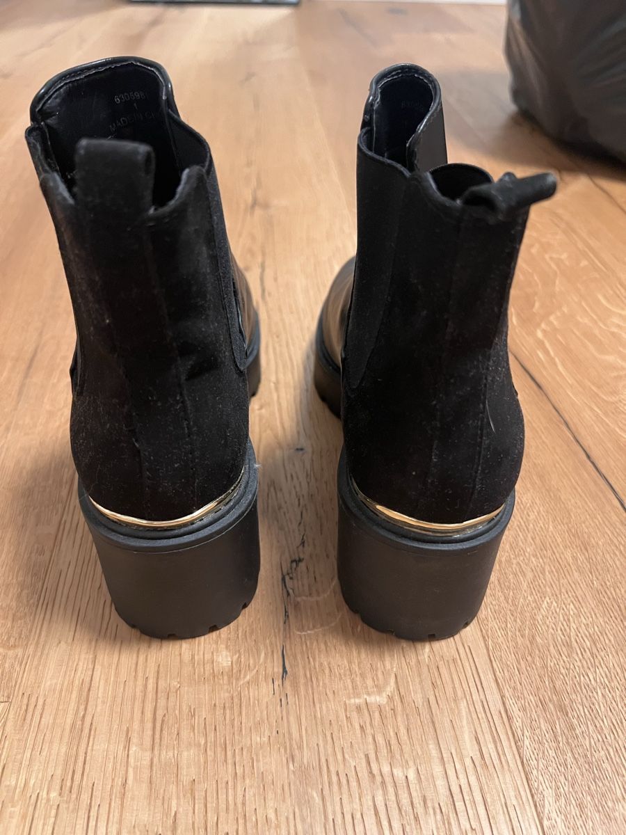 New Look Scarpe da donna: Schwarze Boots – Usato da Birrhard venduto da xvsaravx. 2