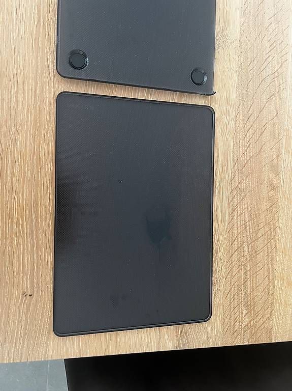 Covers & Borse: Schutzhüllen incase Macbook Air 13 – Usato da Oberwil-Lieli venduto da Jo-Ke 1