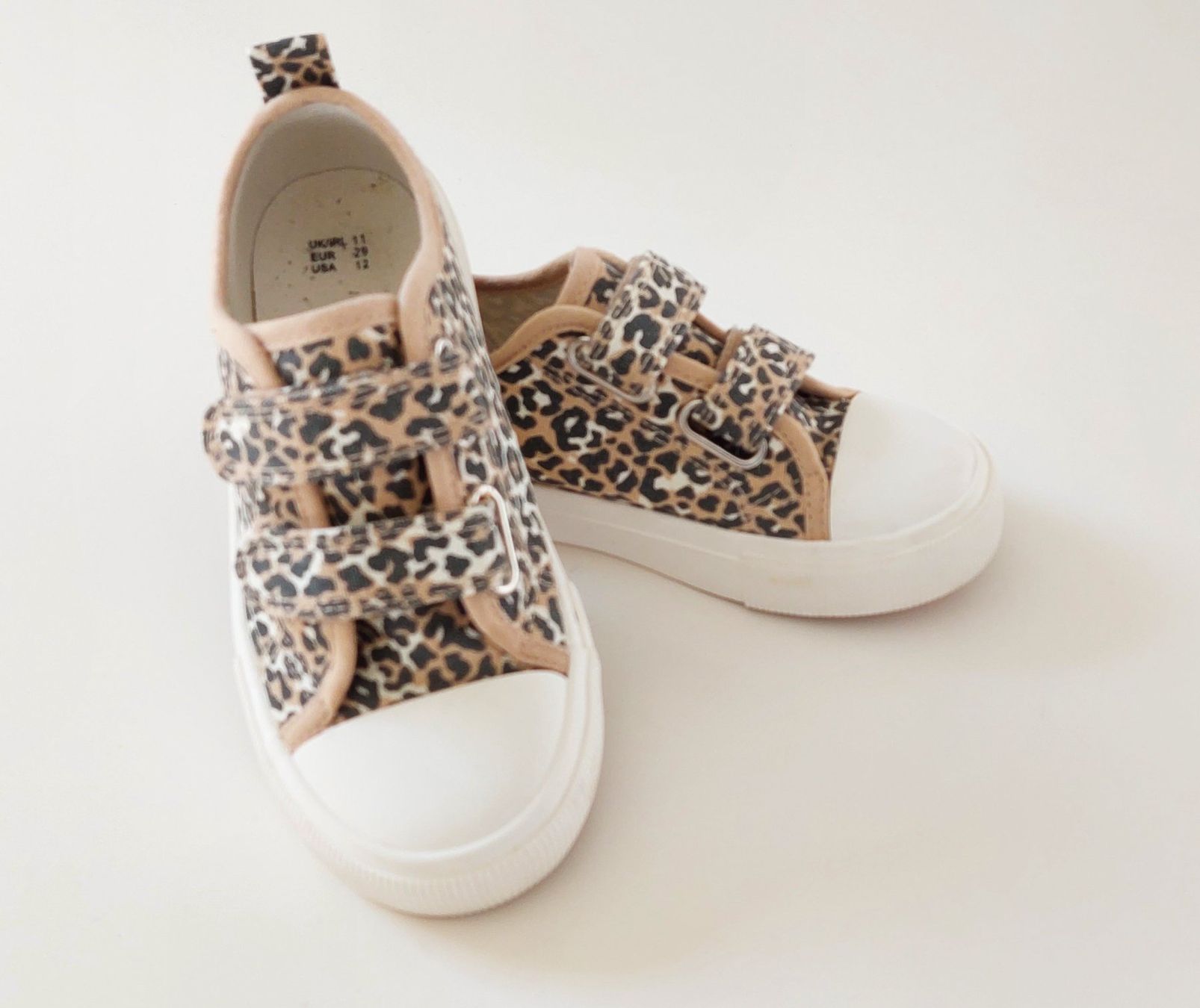 Primark Schuhe für Mädchen: PRIMARK  |  HALBSCHUHE mit LEOPARD  |  Gr. 29  |  Neuwertig! – Neu (gemäss Beschreibung) aus Oberweningen von Feindesign 1