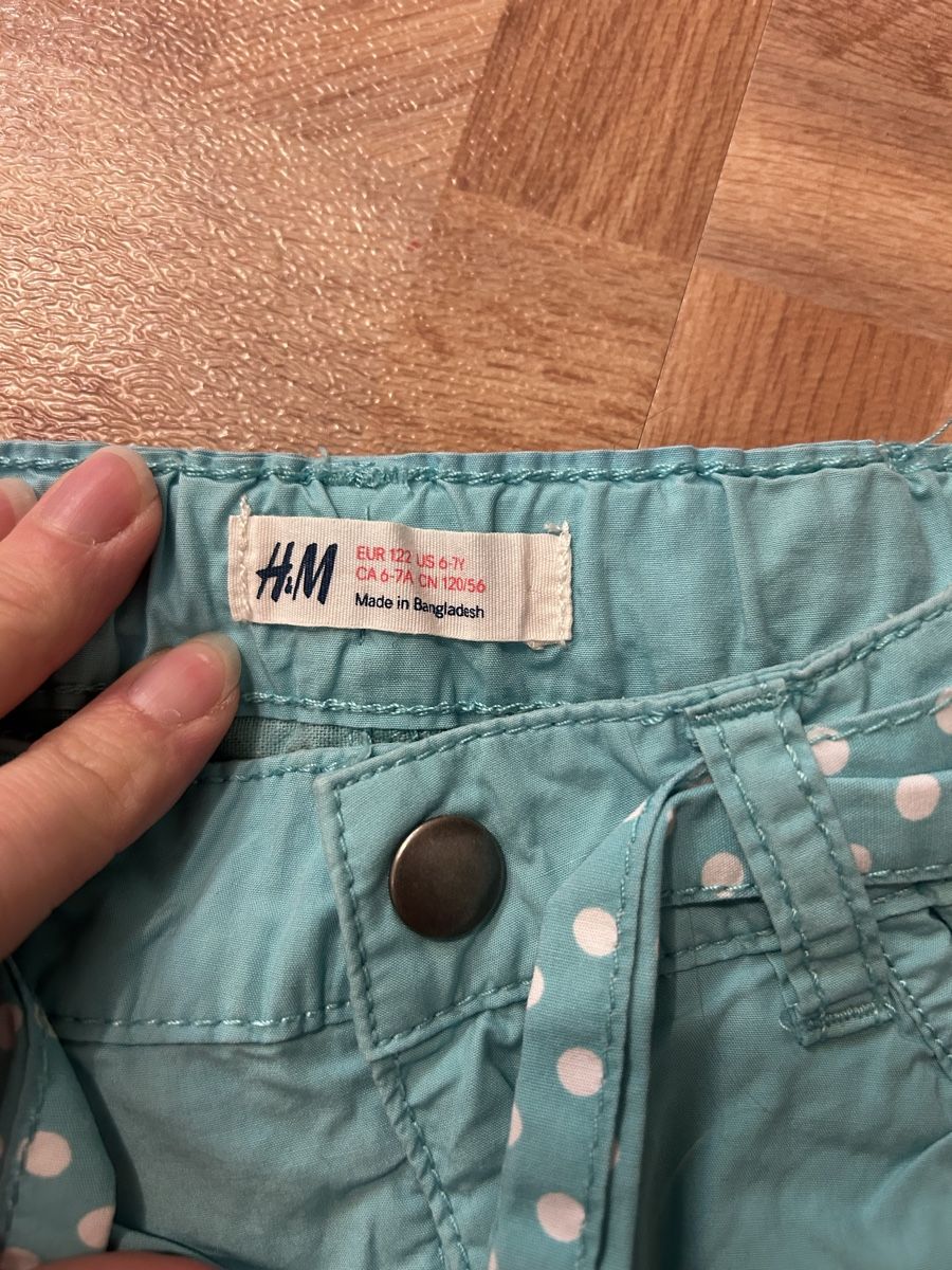 H&M Pantaloni: Shorts 122 – Usato da Jona venduto da Tidy76 1