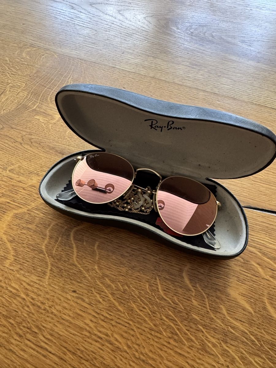 Ray-Ban Lunettes & Verres: Ray-Ban Sonnenbrille – D'occasion à Basel par Romandi