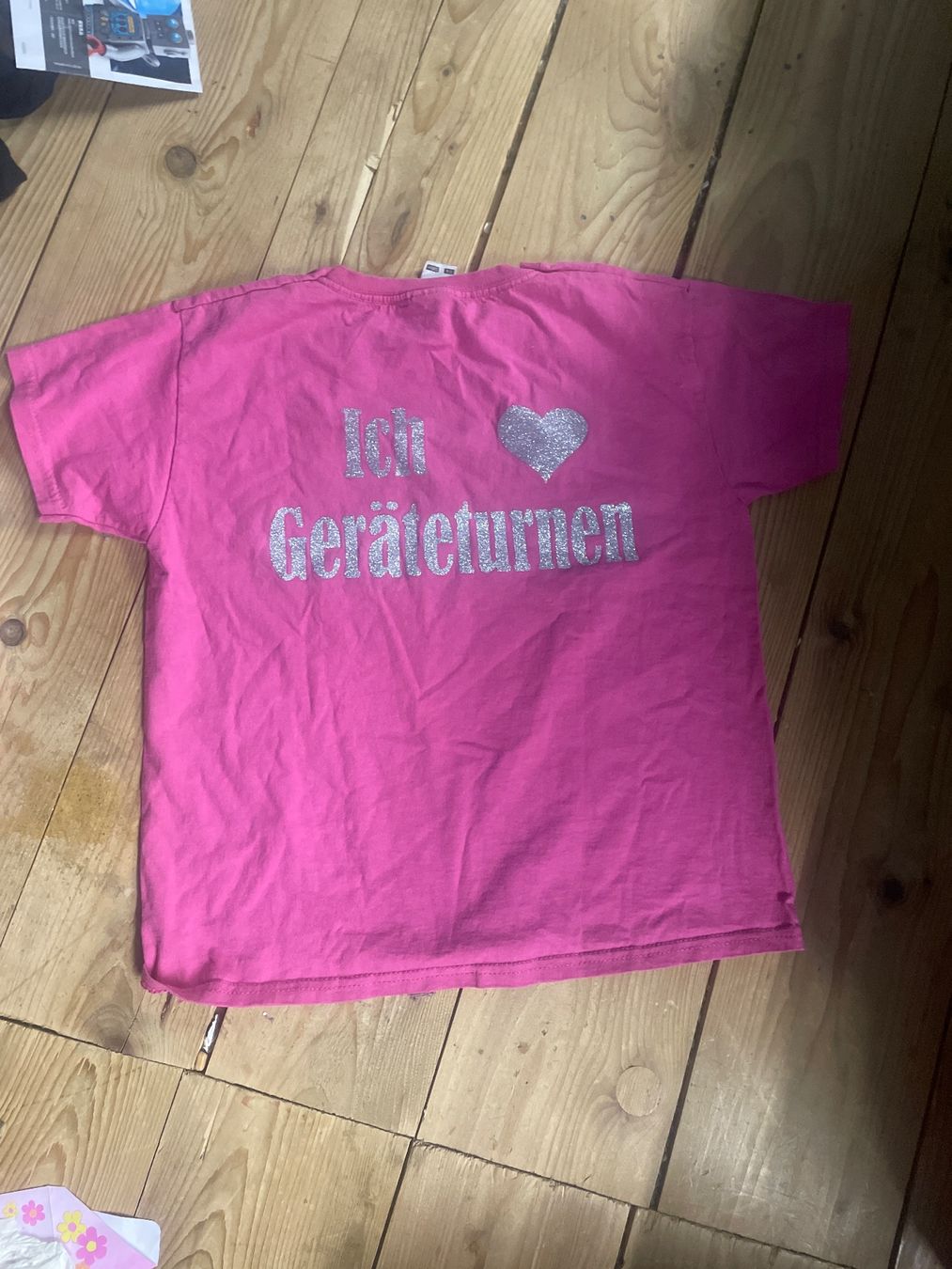 Camicette, T-shirt & Top: Mädchen T-Shirt rosa 128 – Usato da Bergdietikon venduto da antovale 1
