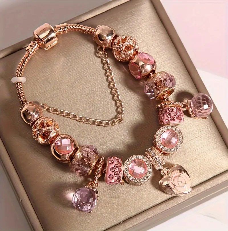Armbänder & -reifen: Roségoldenes Armband mit Charms – Neu und originalverpackt aus Glattbrugg von majuska01 2