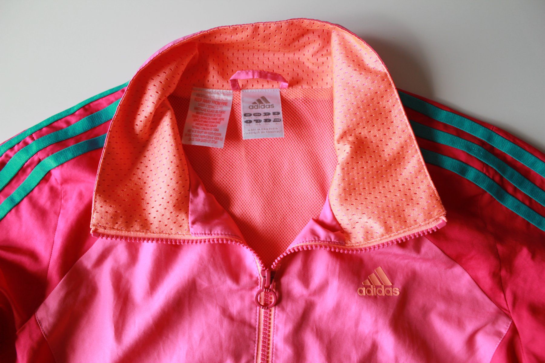 Adidas Giacche & Cappotti: Veste Adidas rose t.164 – Usato da Peseux venduto da Gilloss 3