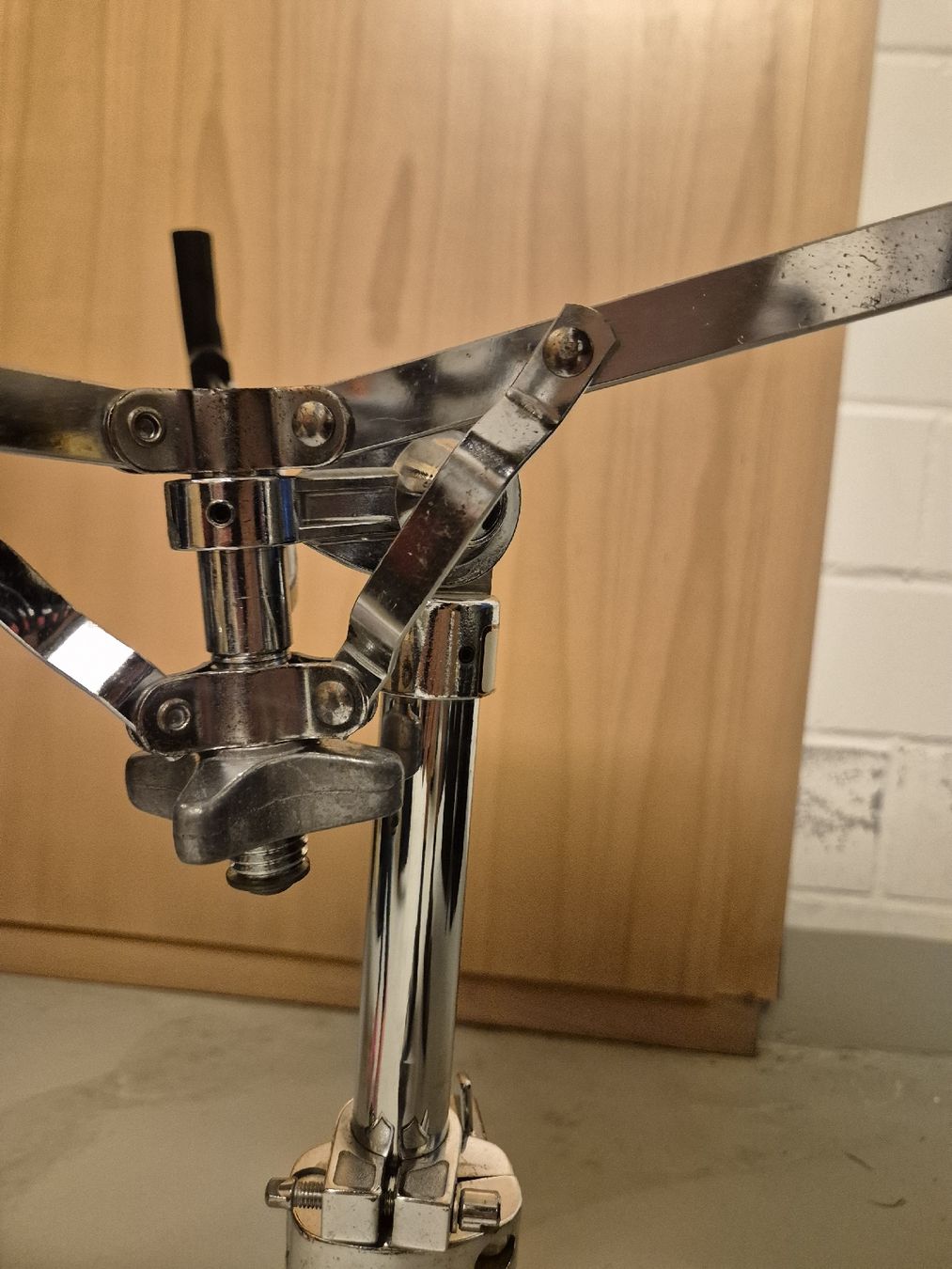 Sonor Strumenti musicali: Schlagzeug Snare Ständer gebraucht – Usato da Busswil BE venduto da Thomthom1 1