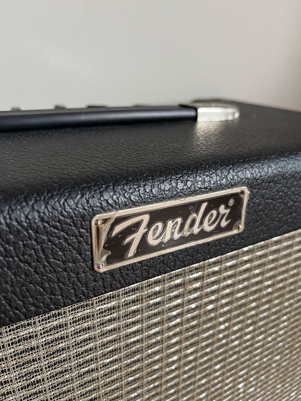 Fender Amplificateurs: FENDER BLUES JUNIOR USA – D'occasion à Tüscherz-Alfermée par foxman01 1