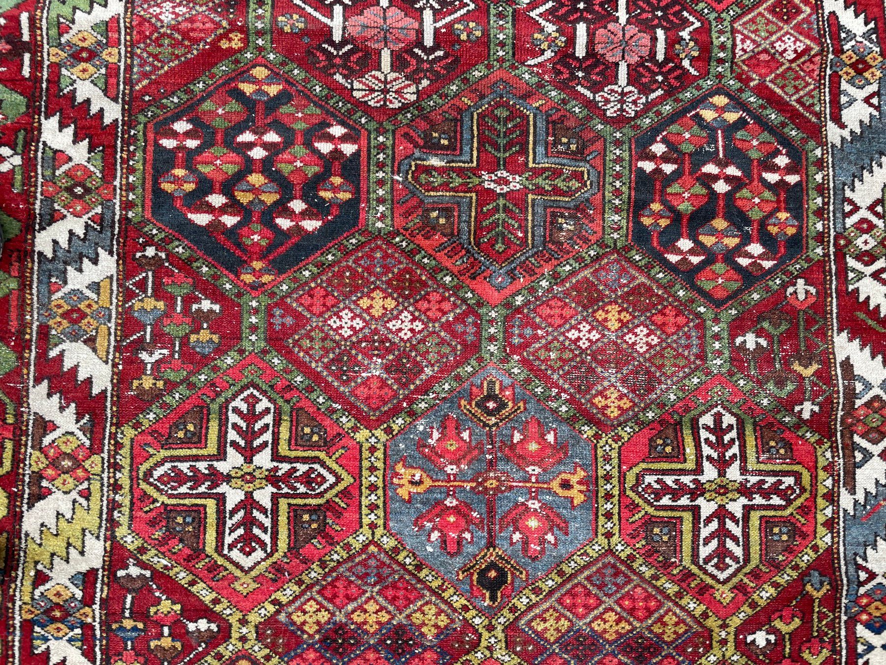 Tappeti: tapis ancien usé – Usato da La Croix (Lutry) venduto da netrajet 5