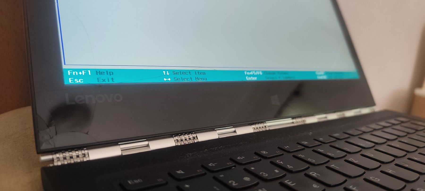 Lenovo Notebook: Lenovo YOGA 900 – Difettoso da Pedrinate venduto da ipe_bgt7 2