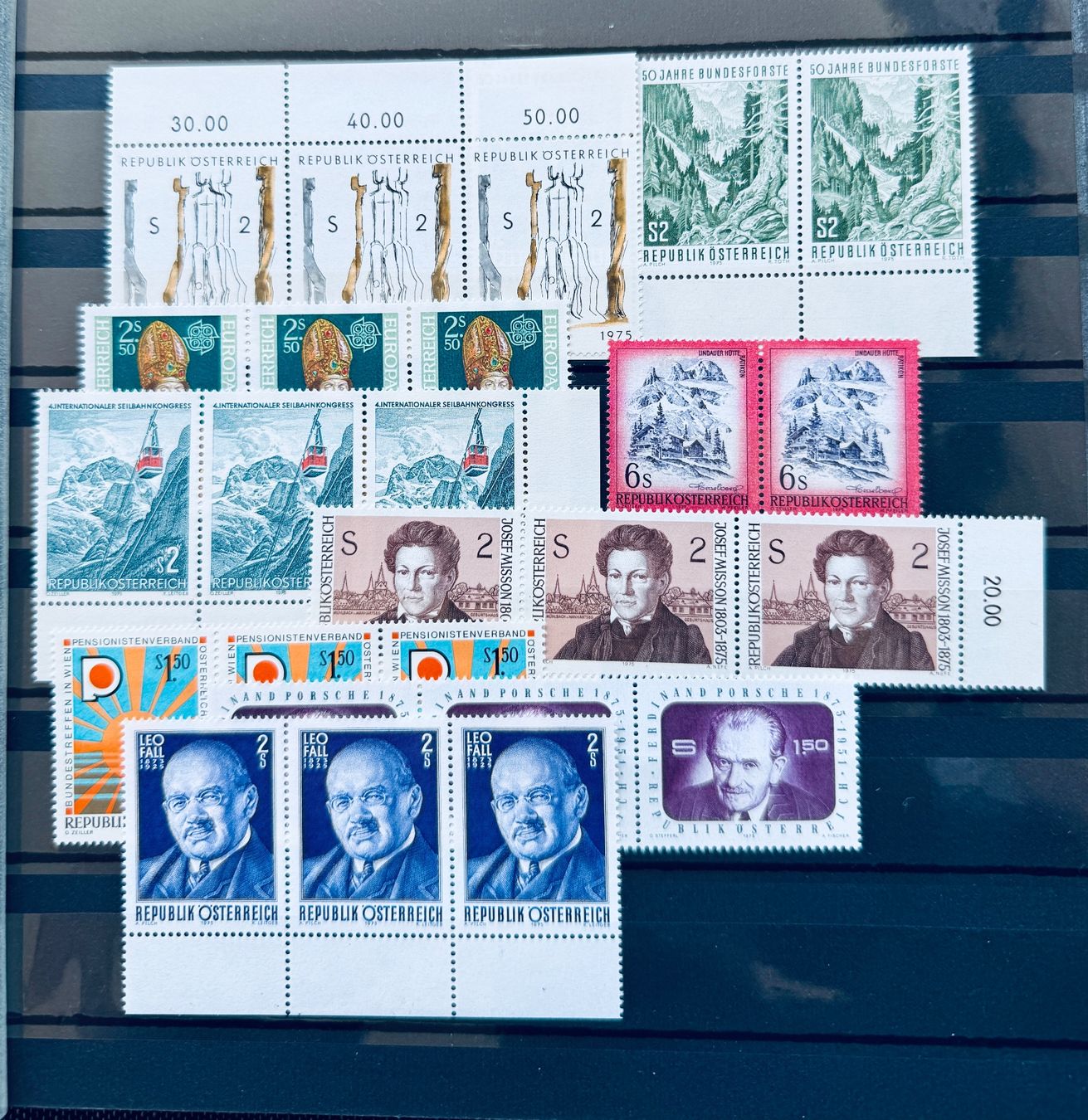 Alle Briefmarken: **Briefmarken Sammlung Österreich diverse Motiven** – Gebraucht aus Langrickenbach von MeUs74 4