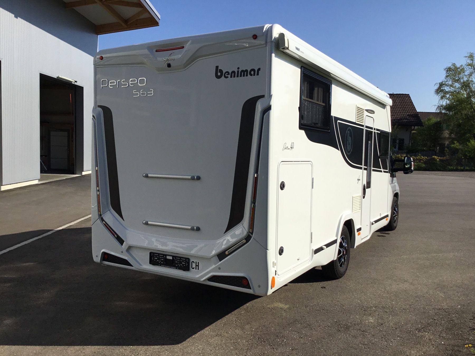 Benimar Veicoli da campeggio: Benimar Perseo 563 Jubiläums-Modell Northautokapp top – Usato da Büsserach venduto da Swissbluesmobile 2