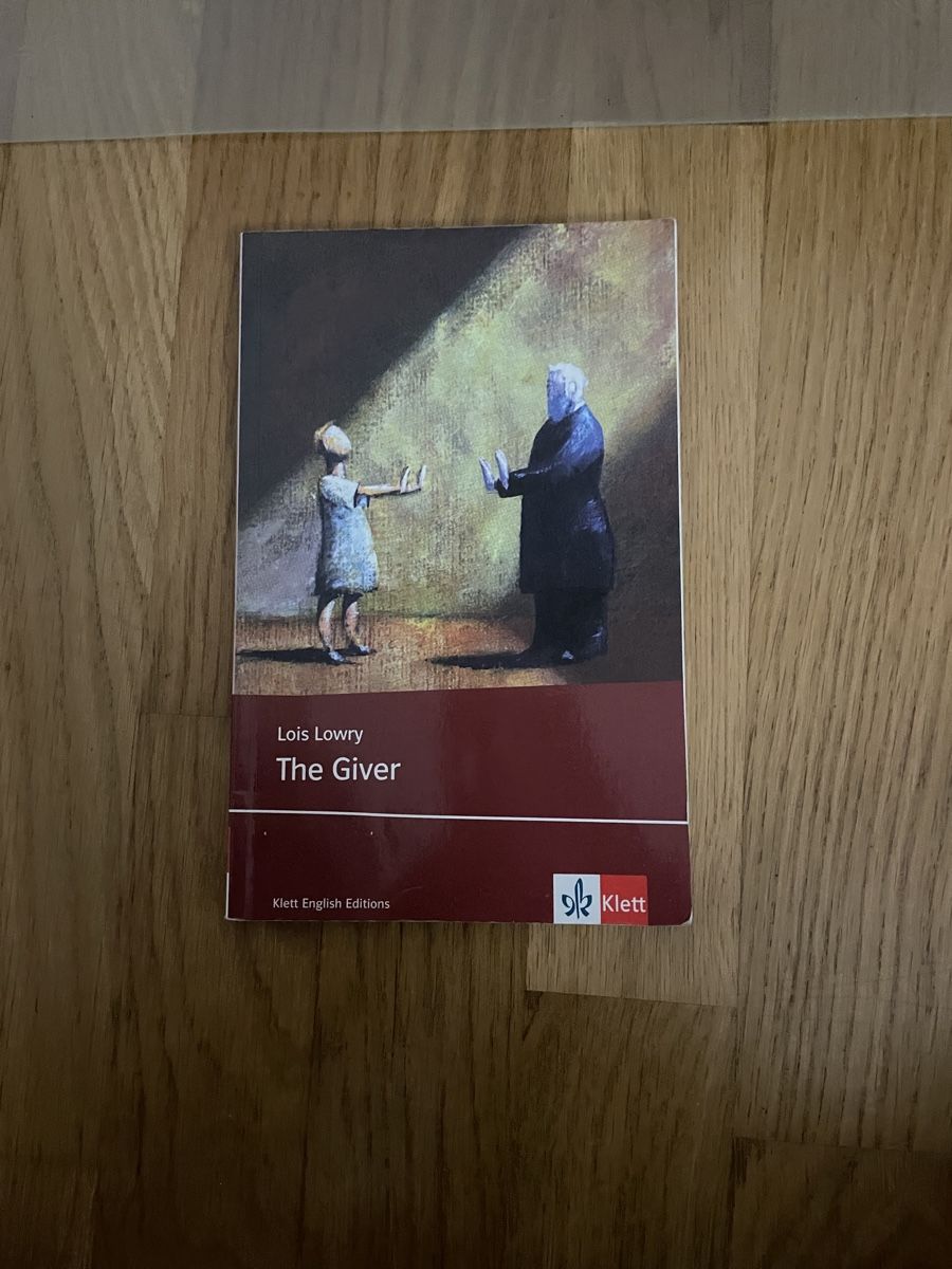 Libri: The Giver von Lois Lowry – Usato da Zürich venduto da estela22