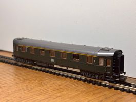*e1201: DB Personenwagen 1. Klasse, Roco (Spur N)