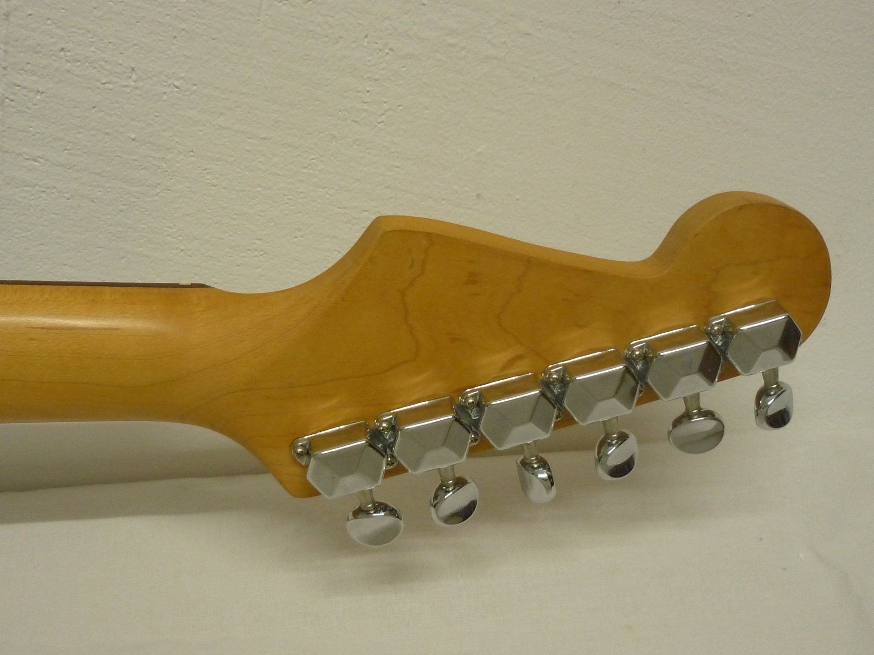 Strumenti musicali: E-Gitarre "Collins Roadmaster ST" – Usato da Maienfeld venduto da John13 6