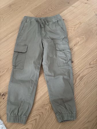 NEU Hose, Gr. 116, H&M