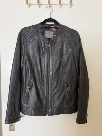 Street One Lederjacke schwarz Grösse 40 guter Zustand