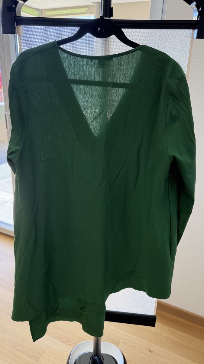 Cos Camicette: Cos green cotton too   – Usato da Glattpark (Opfikon) venduto da swi_wk9j 1