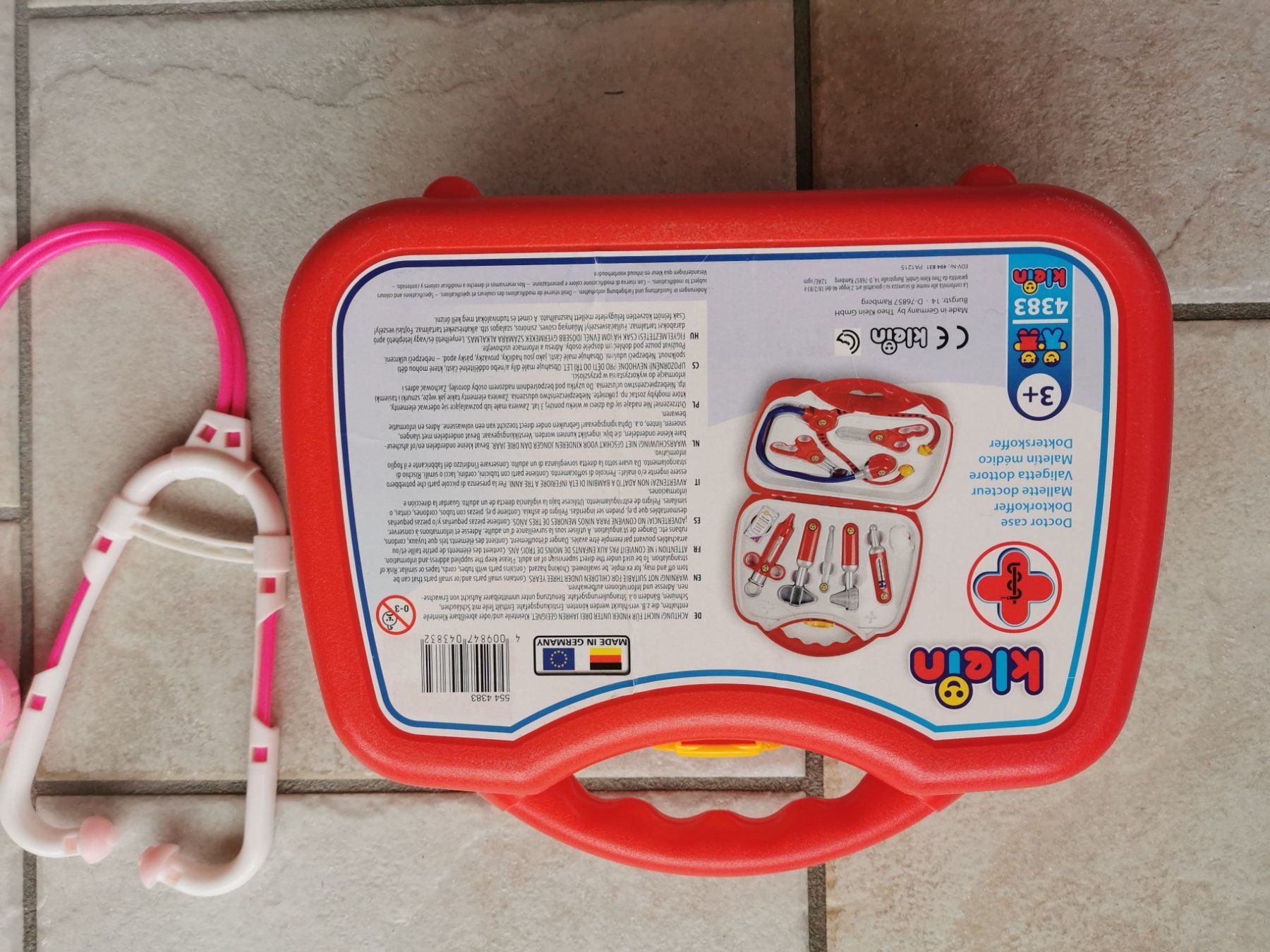 Spielzeuge: Arztkoffer – Gebraucht aus Trimmis von  2