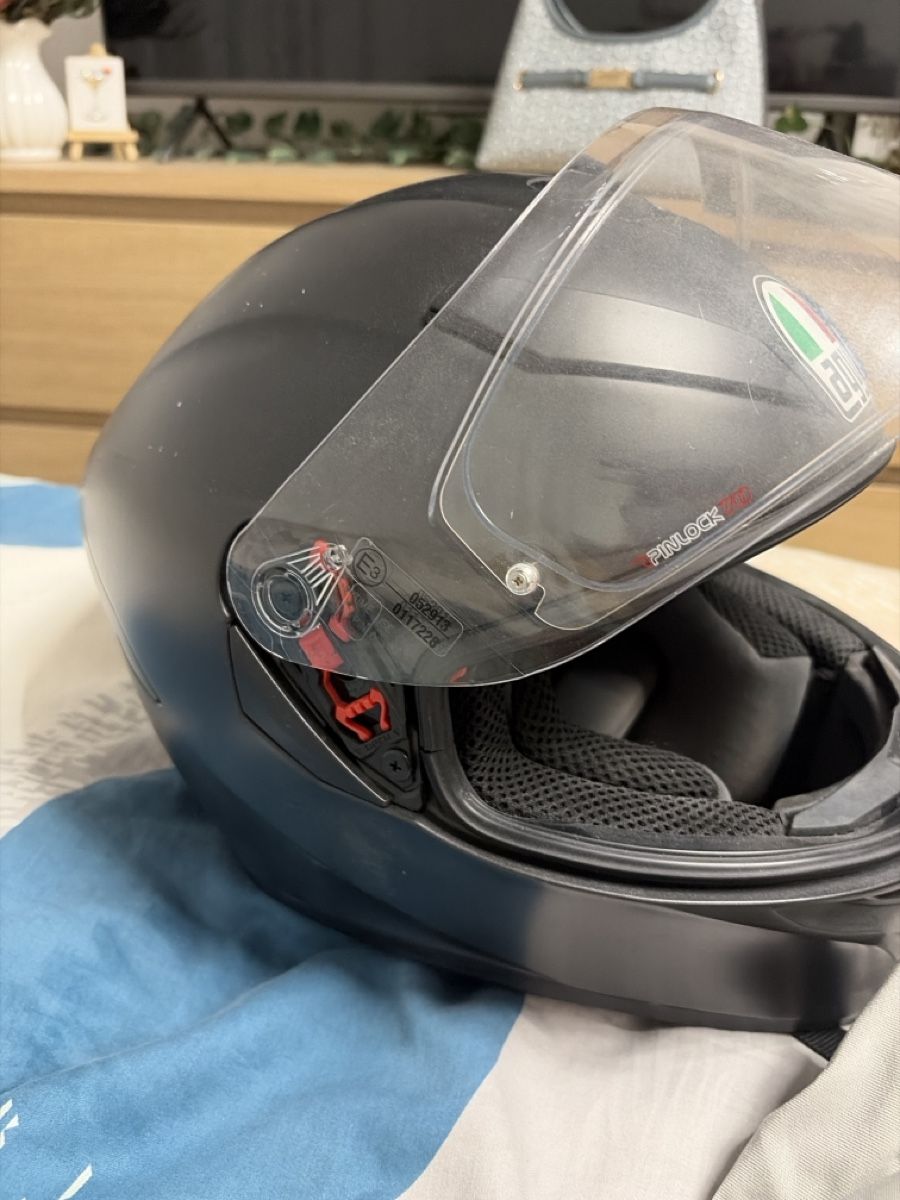 AGV Casques & visières: AGV Helm K5 – D'occasion à Bern par jul_57sg 2