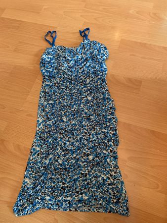Jolie robe stretch d’été taille xs
