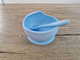 Babyschüssel mit Saugnapf inkl. Löffel, Silikon, NEU