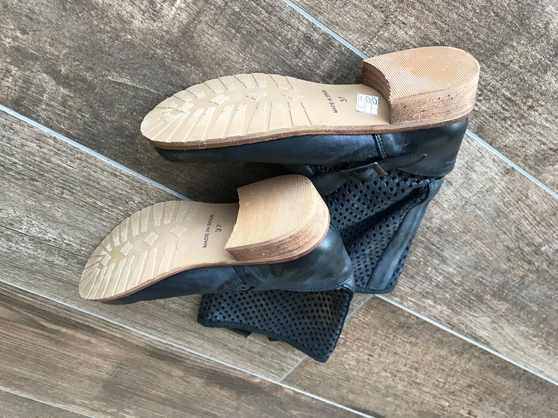 Scarpe da donna: Stiefel, neu – Usato da Wollerau venduto da Garten1957 1