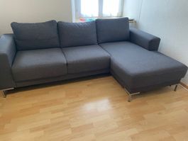 Sofa grau