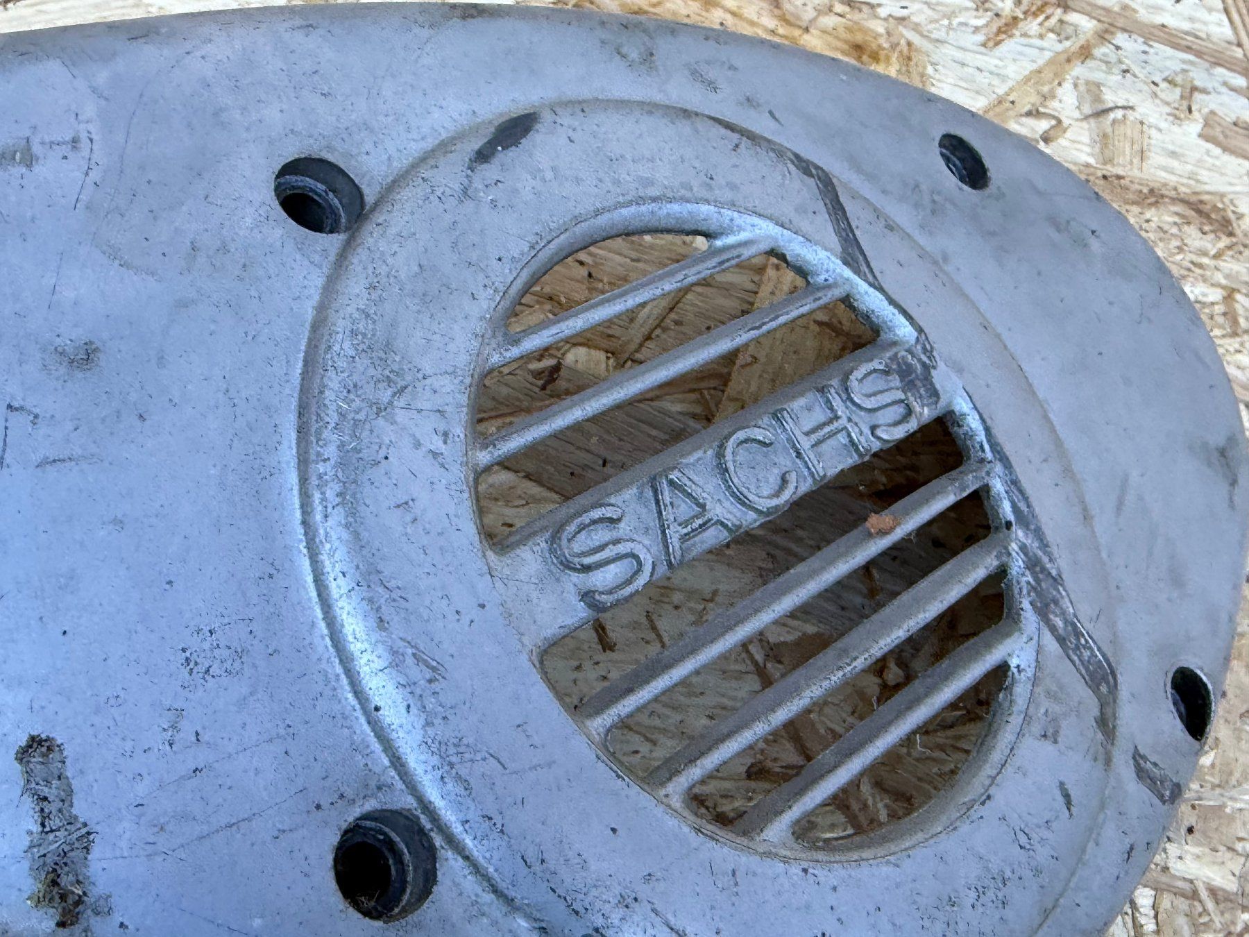 Parti ricambio per ciclomotori: Lüfterhaube / Gebläsehaube Sachs 503 – Usato da Bolken venduto da si.x.las 1