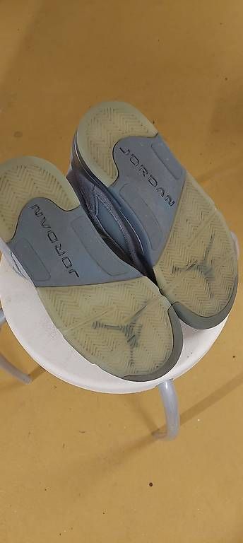 Jordan Scarpe da uomo: Jordan 5 Rétro Bluebird comme neuves – Usato da Cortaillod venduto da Tquila67 1