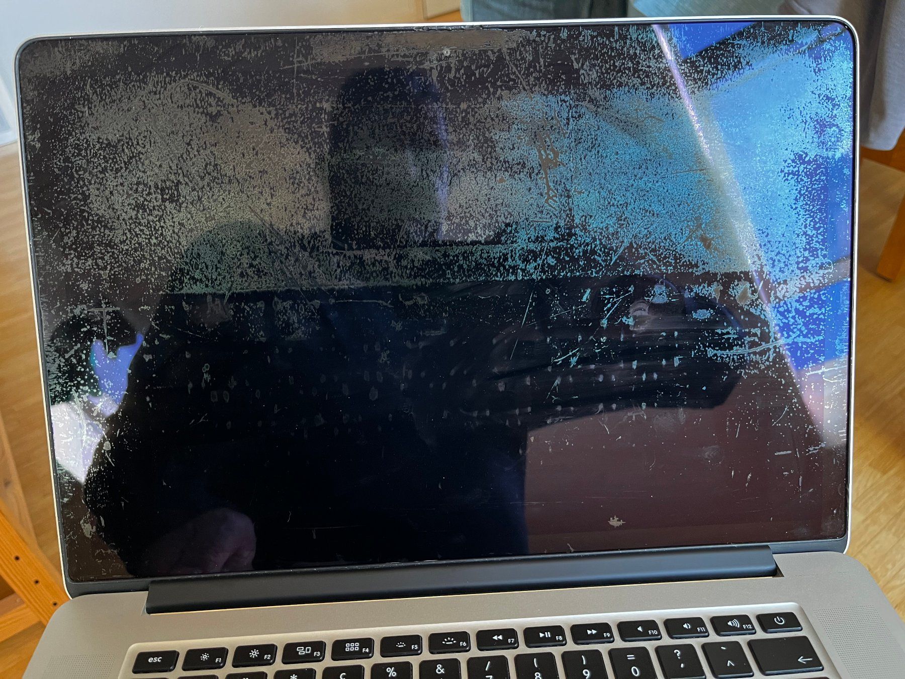 Apple Notebook: MacBook Pro 15" Mid 2014 mit Sequoia – Usato da Zufikon venduto da tomasba 4