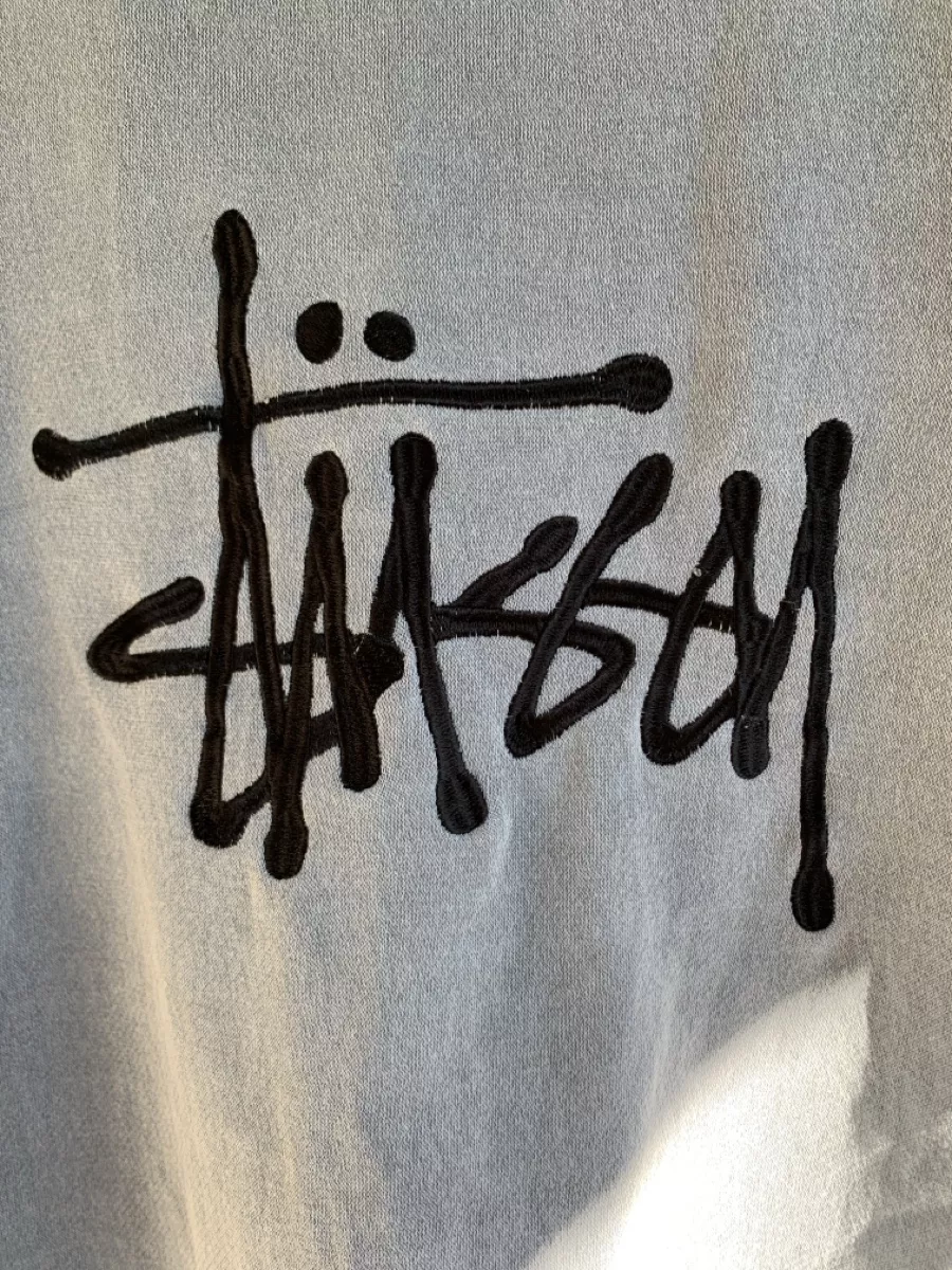 Stüssy Pullover & Sweatshirts: Pullover Stüssy Grösse M – Gebraucht aus Kriens von selina024 2