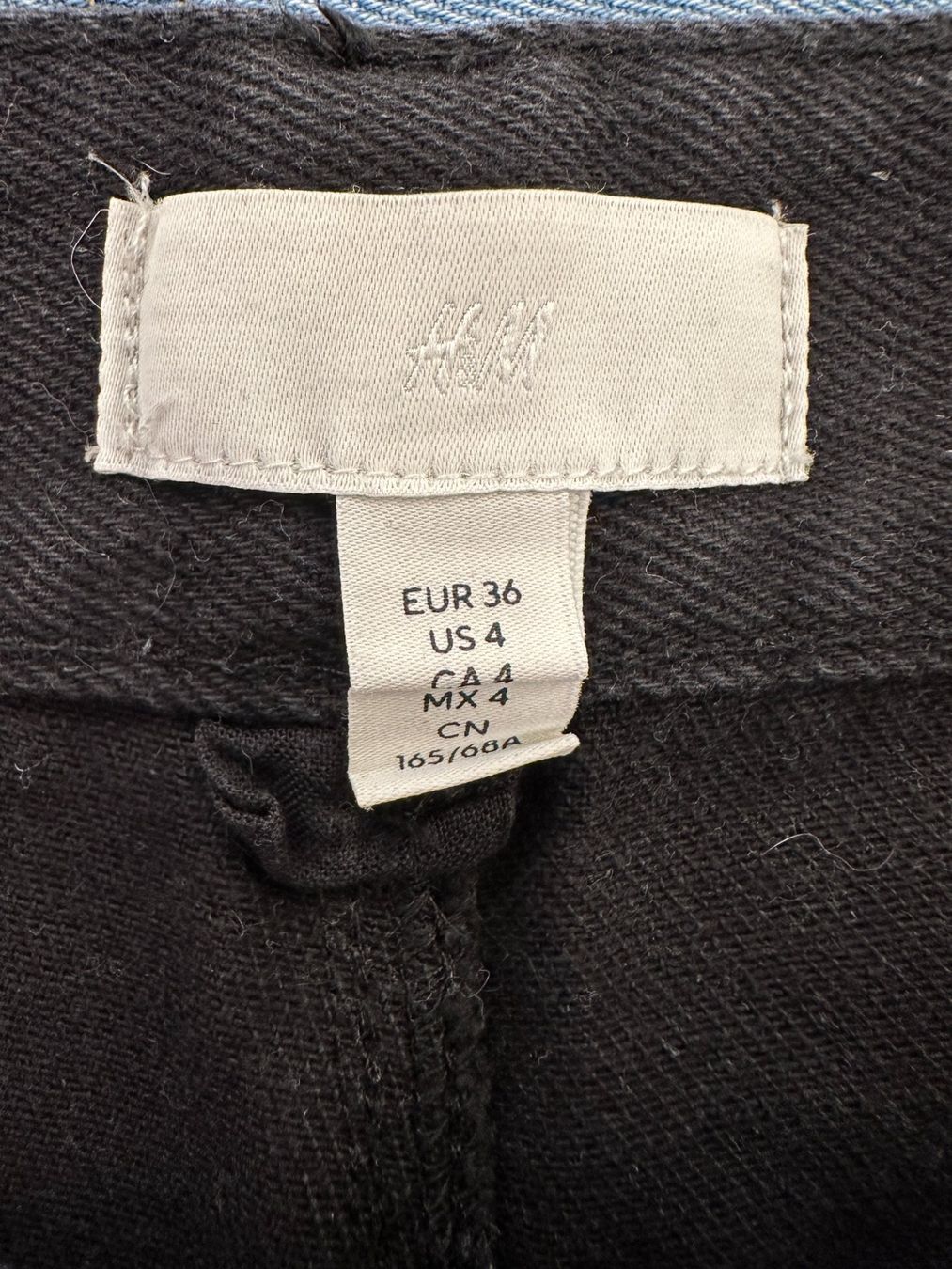 H&M Jeans: Cargo Jeans von H&M (36) – Usato da Urdorf venduto da ARJN 6