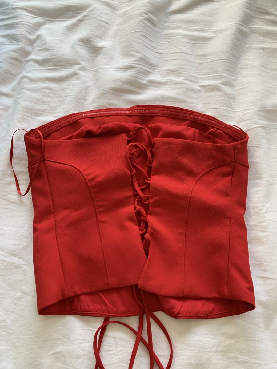 Pull&Bear Tops: Rotes geschnürtes Tubetop – Neu (gemäss Beschreibung) aus Basel von Vaniiiy 4