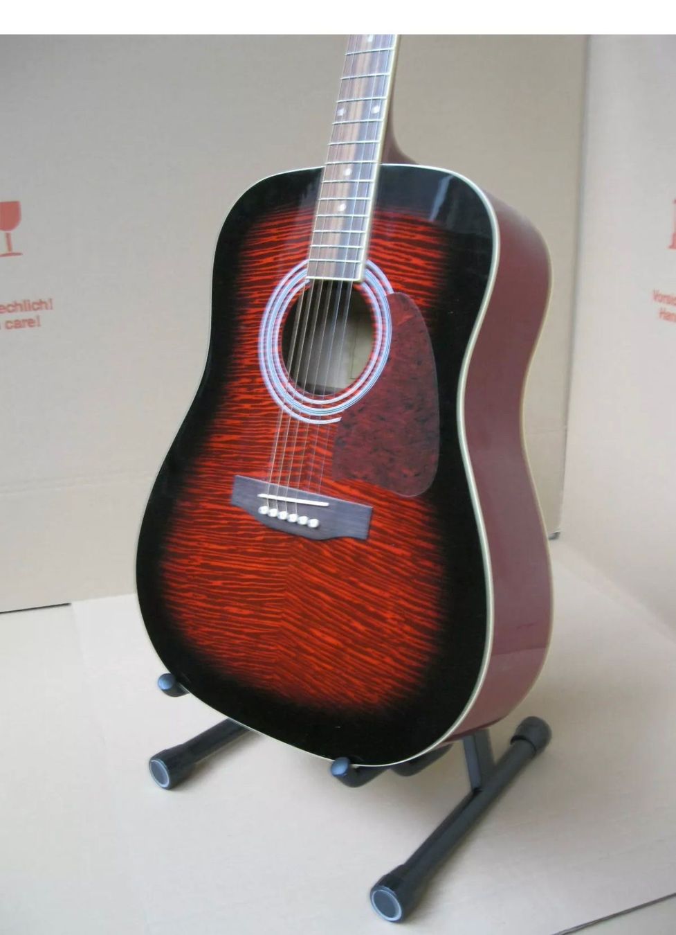 Wandhalterungen: UNIVERSAL GITARRENSTÄNDER - E-GITARRE - – Neu und originalverpackt aus Amriswil von JaJa-Express 1