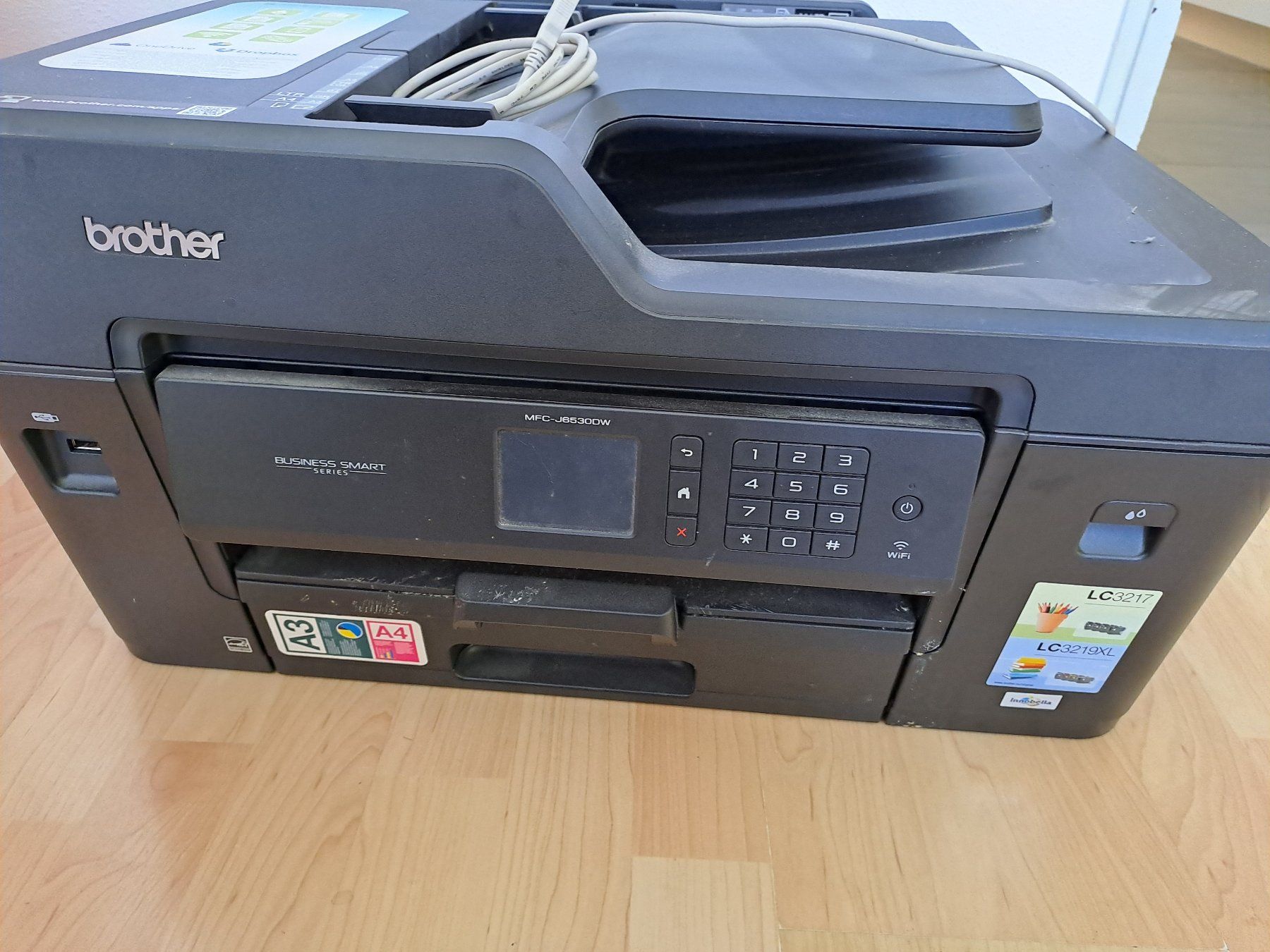 Brother Stampanti: Drucker brother buisness & smart MVC J6530DW – Difettoso da Glashütten venduto da Schwebefisch