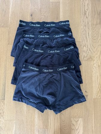 Calvin Klein Men's Boxers - Black - Size M - Lot of 4!