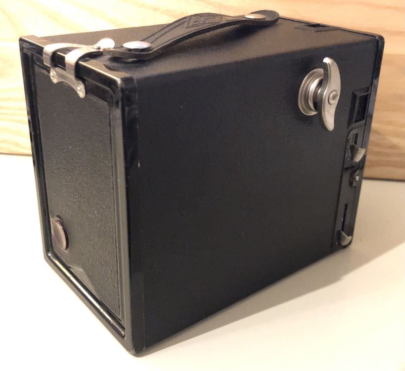 Appareil Photo Ancien AGFA BOX 1933 Avec Sacoche - Box Camera Mit Ledertasche, état Correct