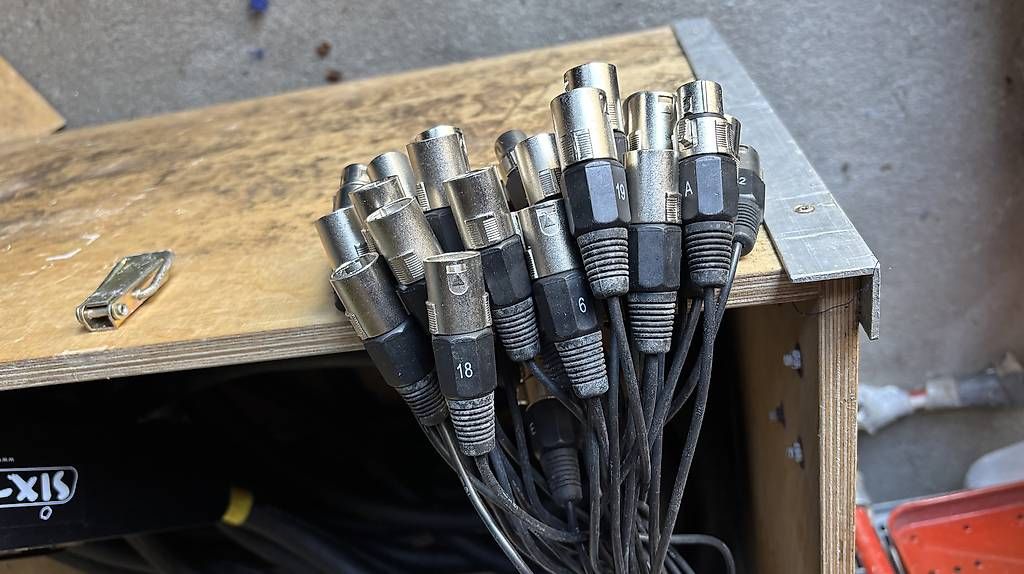 Cavi: Multicore 24/6, 30 Meter – Usato da Benken SG venduto da Crazy5 1