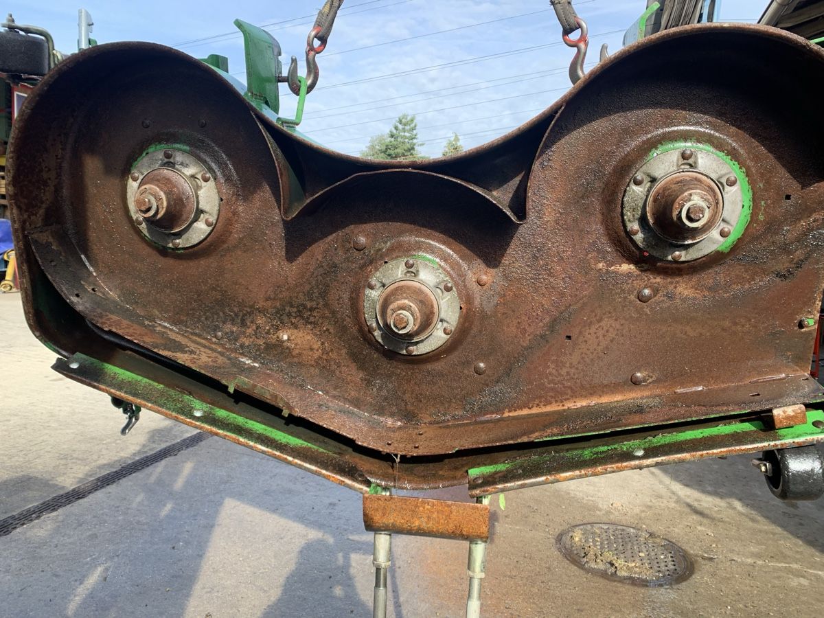 John Deere Trattori: John Deere Grasaufnahme System – Usato da Schwarzenbach SG venduto da bsw9536 1