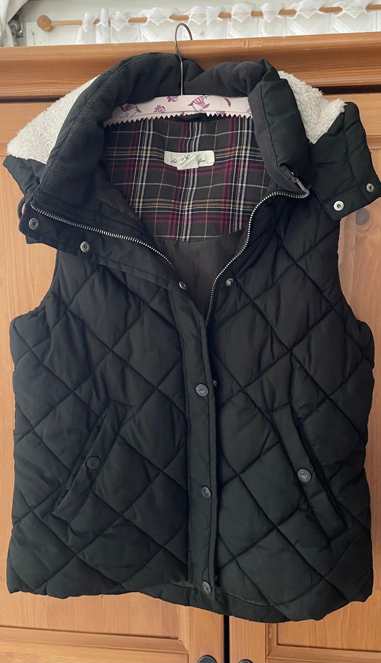 Gilets & Westen: STEPPGILET Gr. 38 – Gebraucht aus Buckten von Mrct