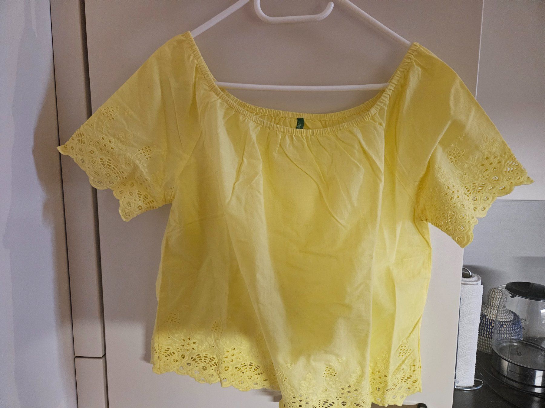 Benetton Tops: Benetton Oberteil Gelb – Gebraucht aus Luzern von KleinkramLuzern