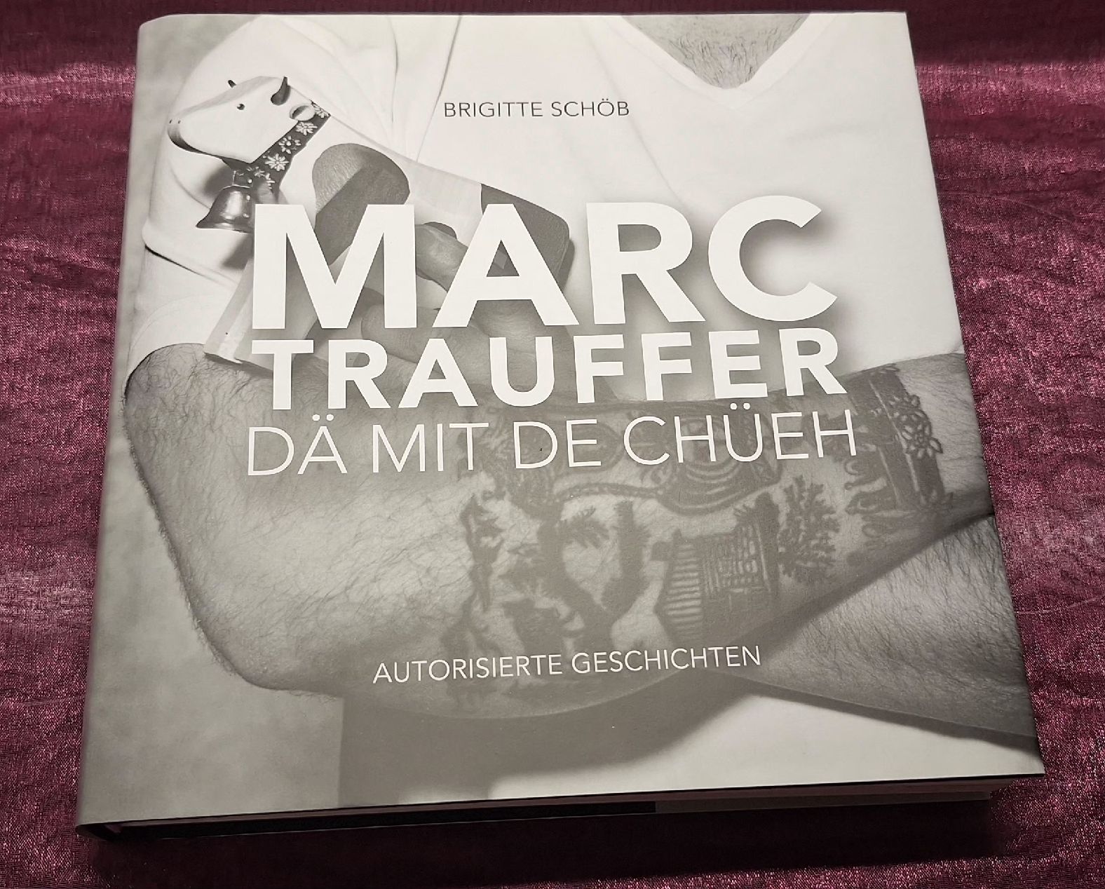 Livres: Buch Marc Trauffer Dä mit de Chüeh Brigitte Schöb neu – Neuf avec emballage d'origine à Mönchaltorf par Joka013