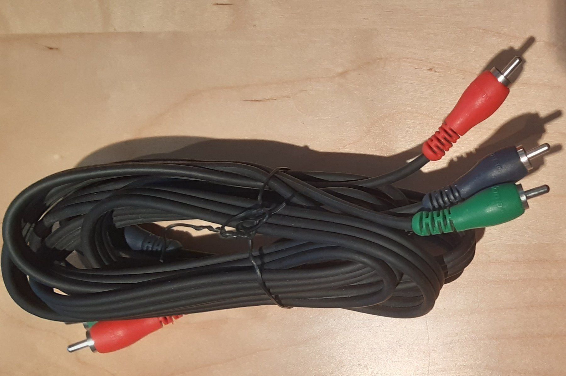 Hama Cavi: Cinch-Kabel mit 3x Stecker 2.10m – Usato da Rüti ZH venduto da akazia2
