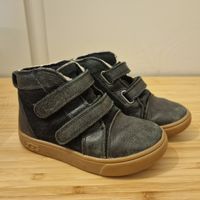 Kinder Schuhe UGG schwarz