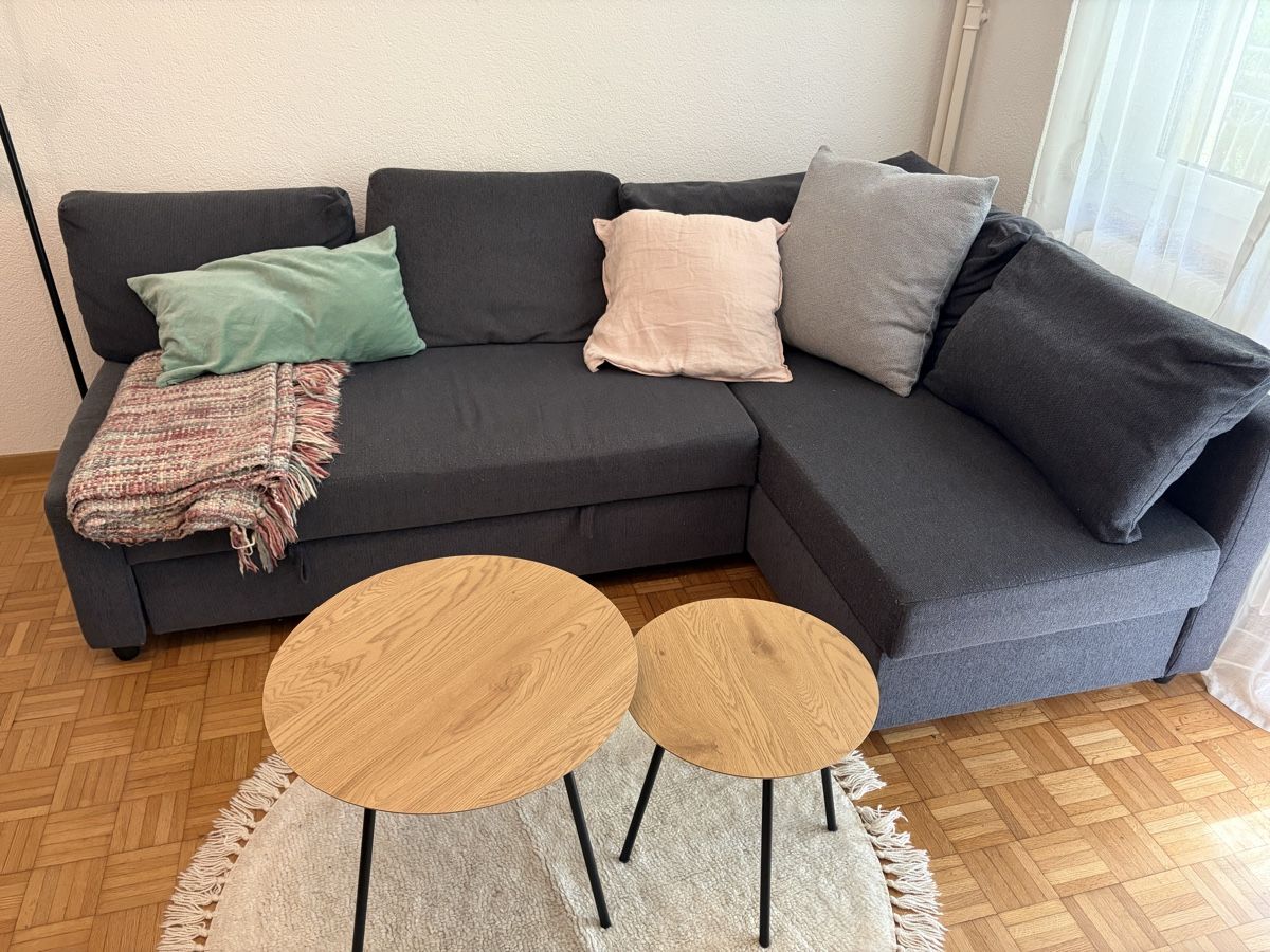 Ikea Divani: IKEA Friheten Eckbettsofa grau-schwarz – Usato da Bern venduto da jan_n7kg