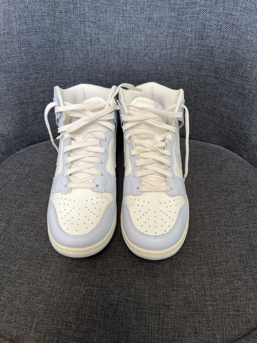 Nike Scarpe da uomo: Nike Dunk High Grösse 39 Top Zustand – Nuovo (secondo la descrizione) da Hombrechtikon venduto da ami_gj9b 2