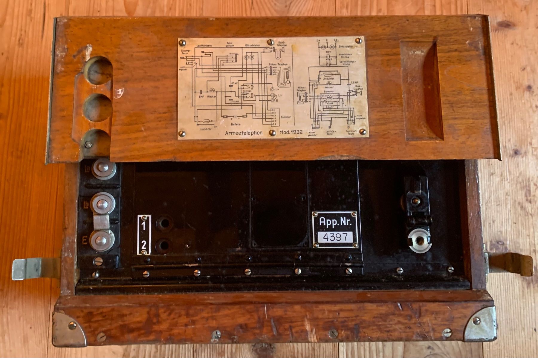 Telefoni: Armeetelefon Modell 1932 der CH Armee – Usato da Goldingen venduto da Bergler012 9