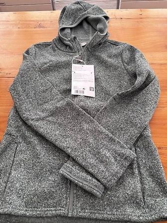 Neues Fleece für Damen, Faserpelz, grün-grau Grösse 36/38