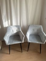 2xComfortable Pair of Light Grey Chairs for Living Room 🛋️