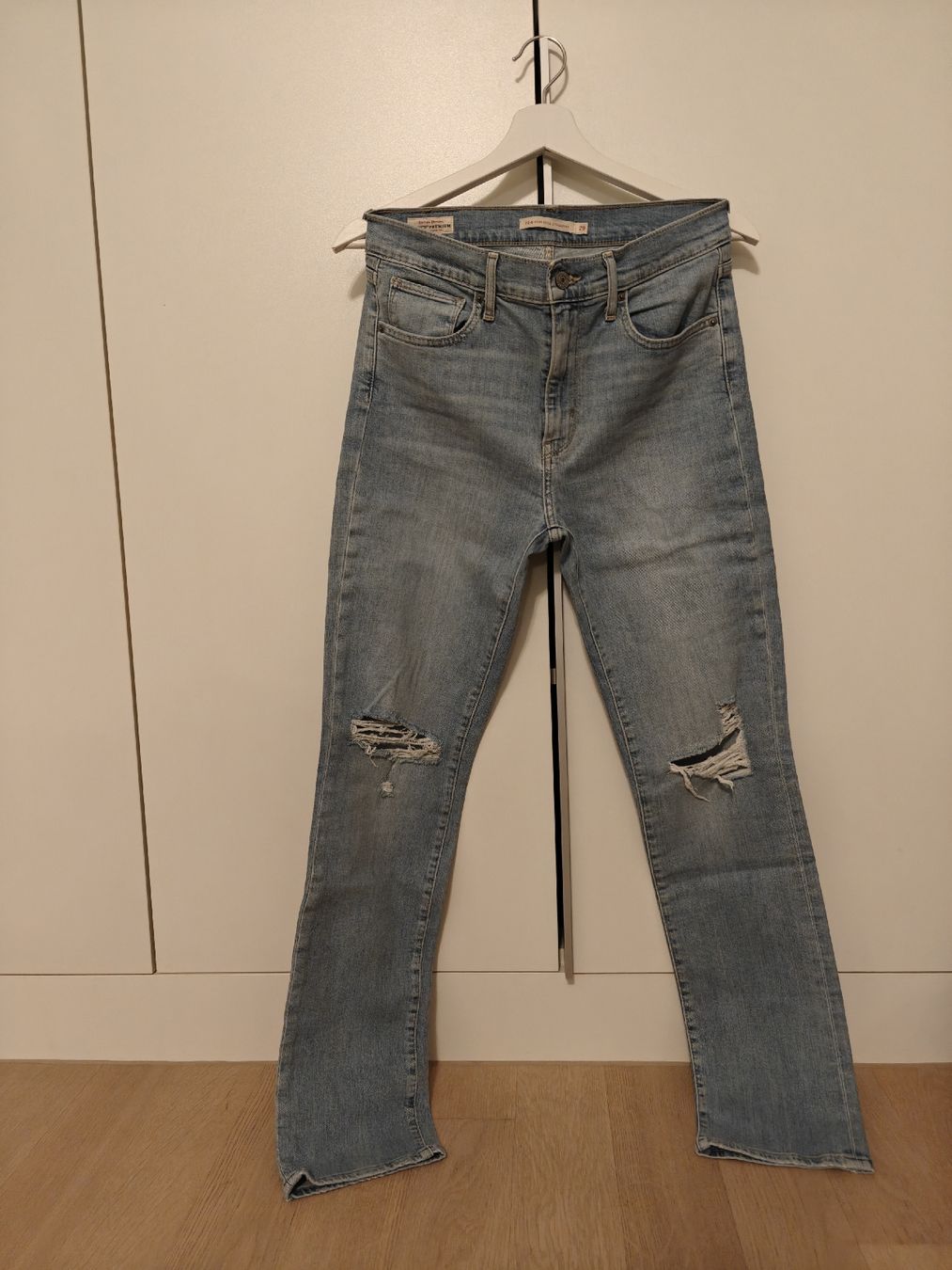 Levi's Jeans: Jeans - Levis - hell - Gr.29 – Nuovo (secondo la descrizione) da Winterthur venduto da Dana_33