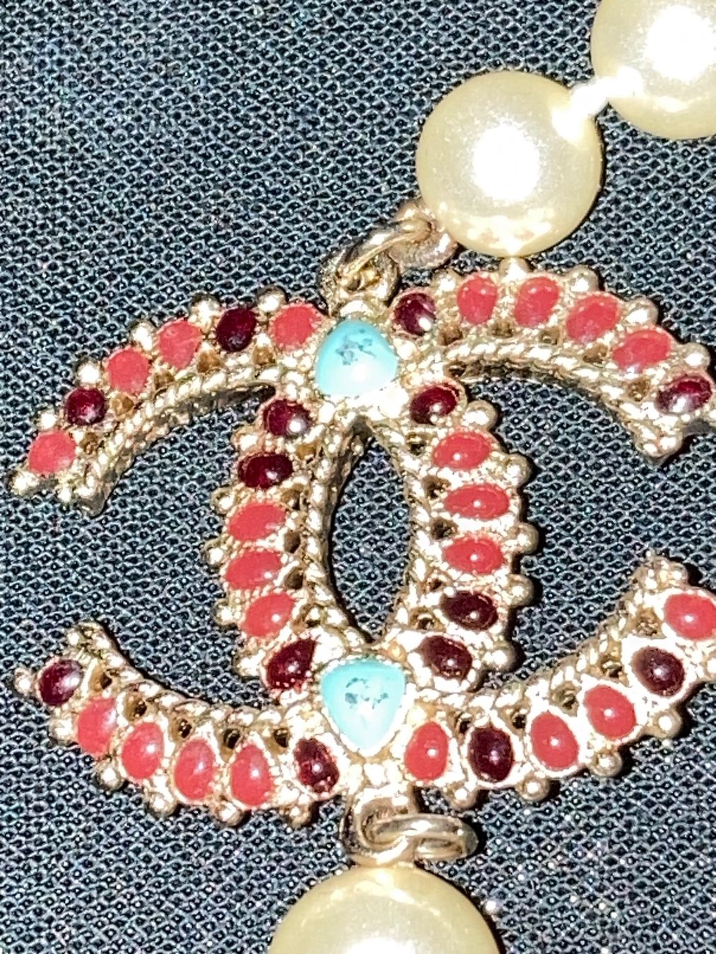 Chanel Catenine: Chanel Halskette mit Emaile Neu – Nuovo e nell'imballaggio originale da Zuerich venduto da SaTs-43 2